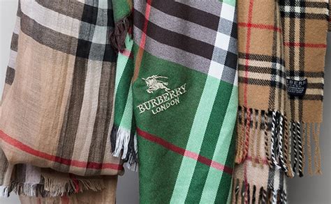 how to spot real burberry scarf|Burberry scarf patterns.